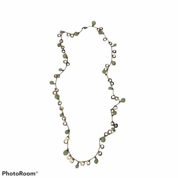 Vintage 60s/70s Circle Charm Gold Tone Costume Necklace - Picture 2 of 5